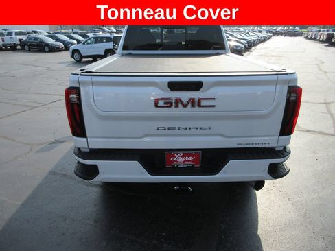 Certified 2025 GMC Sierra 2500 Denali w/ Denali Reserve Package AWD/4WD image 8