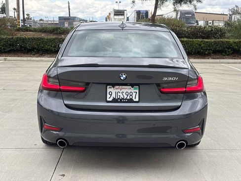 Used 2021 BMW 330i Sedan w/ Convenience Package RWD image 4
