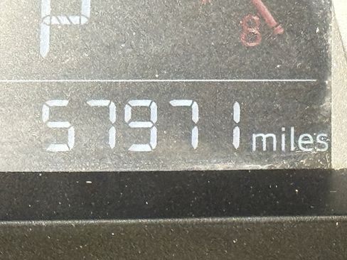 Used 2017 MAZDA MAZDA3 Touring image 29