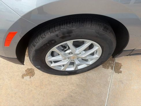 Used 2023 Chevrolet Equinox LT FWD image 15