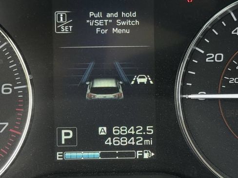Used 2019 Subaru Crosstrek 2.0i Limited w/ Moonroof Package w/Navigation AWD/4WD image 14