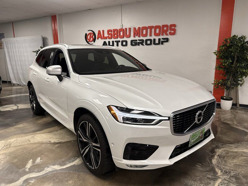 Used 2019 Volvo XC60 T5 R-Design w/ Protection Package Premier FWD image 1
