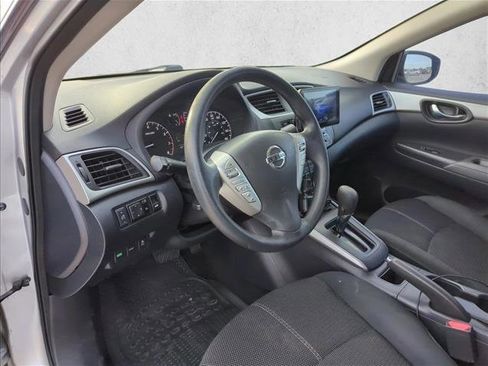 Used 2017 Nissan Sentra S image 11