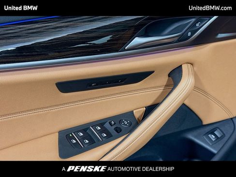 Used 2023 BMW 530i w/ M Sport Package image 3