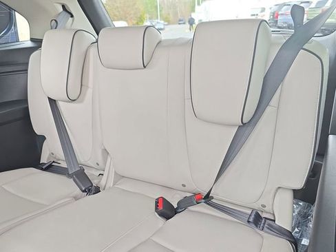 New 2026 Honda Odyssey Touring image 13