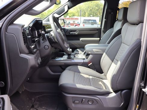 New 2025 Chevrolet Silverado 1500 ZR2 w/ Technology Package image 4