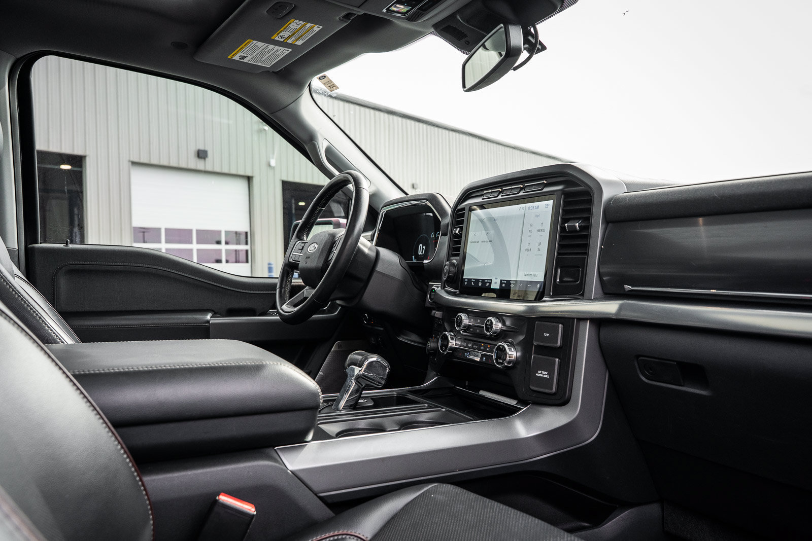 Used 2021 Ford F150 Lariat AWD/4WD image 12