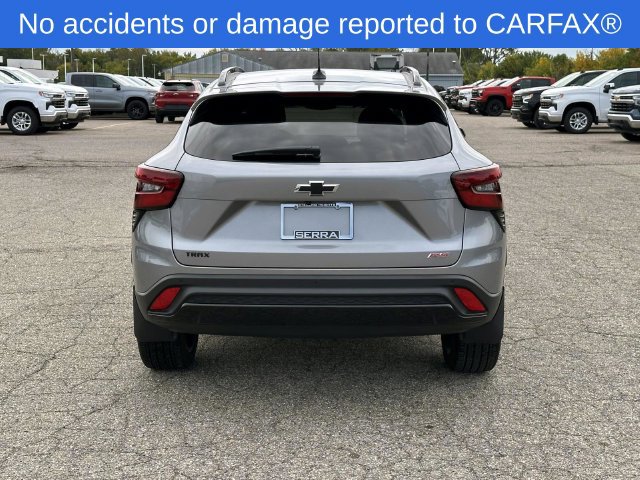 Used 2025 Chevrolet Trax RS w/ Driver Confidence Package FWD image 6