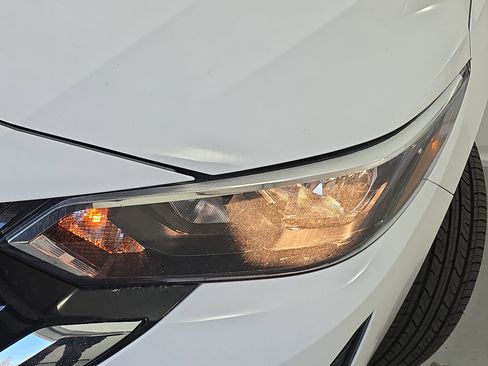 Used 2024 Nissan Sentra SV image 29