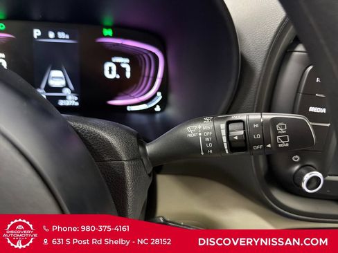 Used 2024 Kia Soul LX w/ Option Group 015 FWD image 24