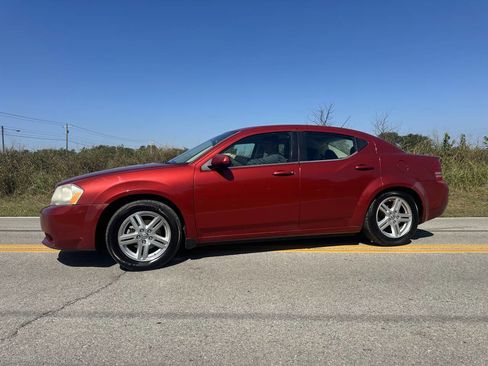 Used 2010 Dodge Avenger Express image 1