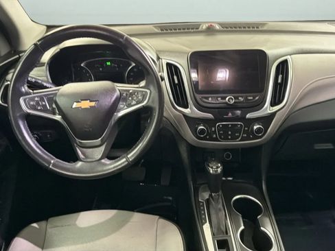 Used 2018 Chevrolet Equinox Premier FWD image 10