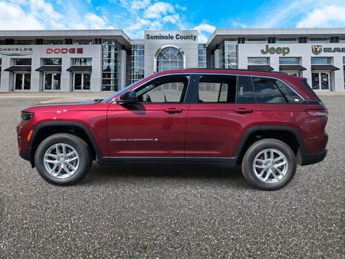 New 2026 Jeep Grand Cherokee Laredo X AWD/4WD image 5