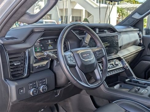 Used 2024 GMC Sierra 2500 AT4X image 11