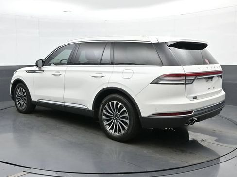 Used 2023 Lincoln Aviator Reserve w/ Equipment Group 201A RWD image 6