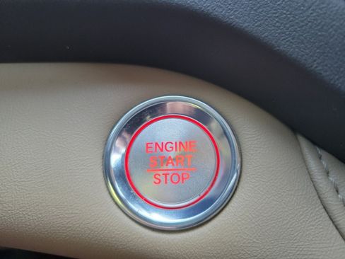 Used 2020 Acura RDX AWD w/ Advance Package image 24