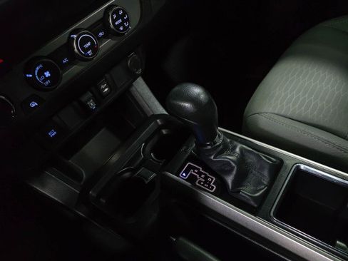 Used 2019 Toyota Tacoma SR5 image 27