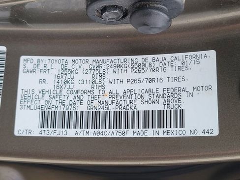 Used 2015 Toyota Tacoma 4x4 Double Cab w/ TRD Off-Road Package image 15