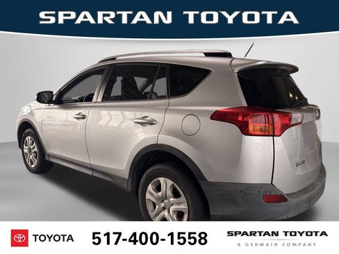 Used 2014 Toyota RAV4 LE AWD/4WD image 3