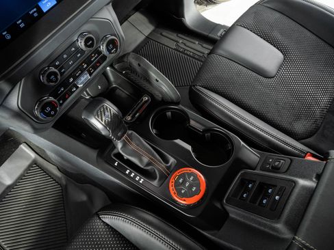 Used 2025 Ford Bronco Raptor AWD/4WD image 17