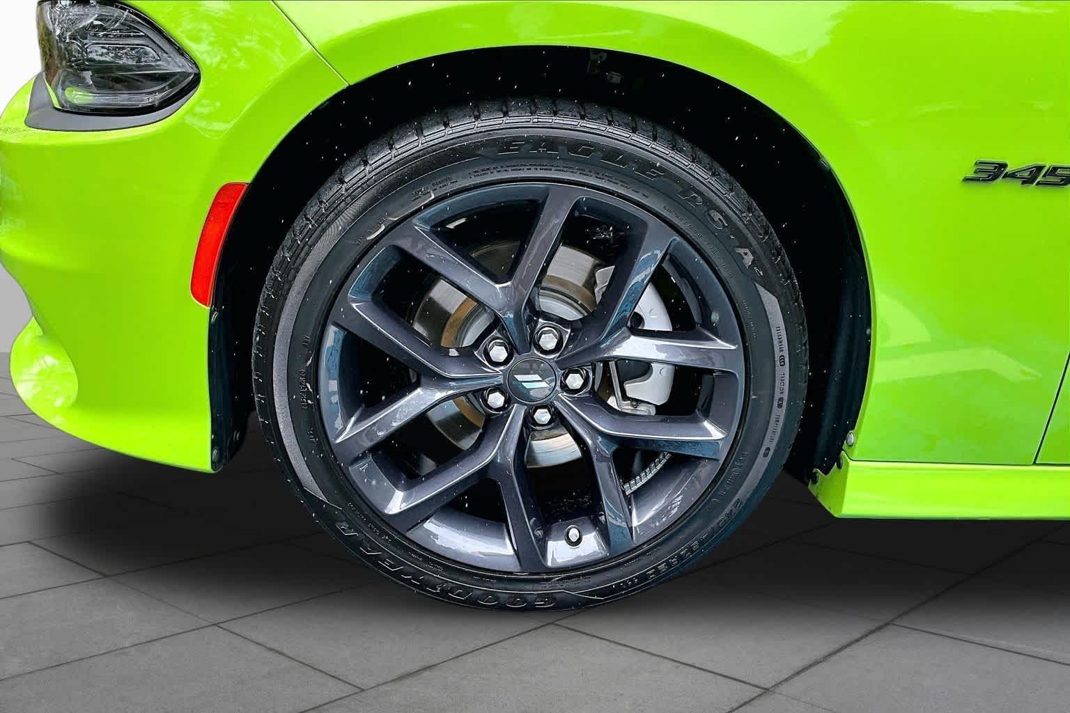 Used 2023 Dodge Charger R/T w/ Blacktop Package RWD image 11