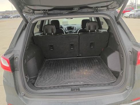Used 2020 Chevrolet Equinox LT w/ Sport Edition image 14