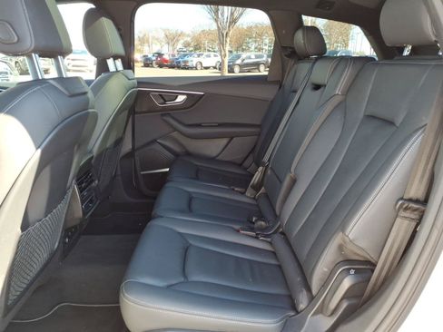 Used 2025 Audi Q7 3.0T Premium Plus AWD/4WD image 20