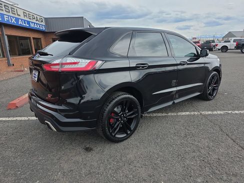 Used 2022 Ford Edge ST w/ Equipment Group 401A AWD/4WD image 7
