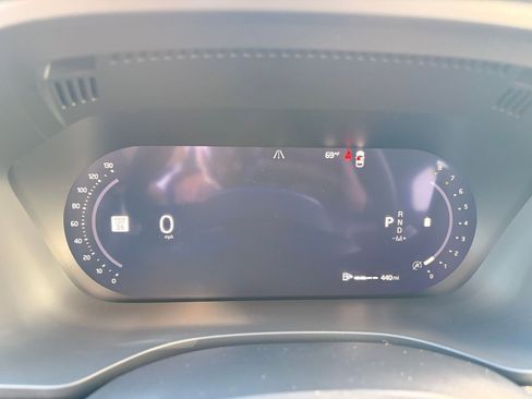 Used 2026 Volvo XC60 B5 Plus w/ Protection Package Premier image 19