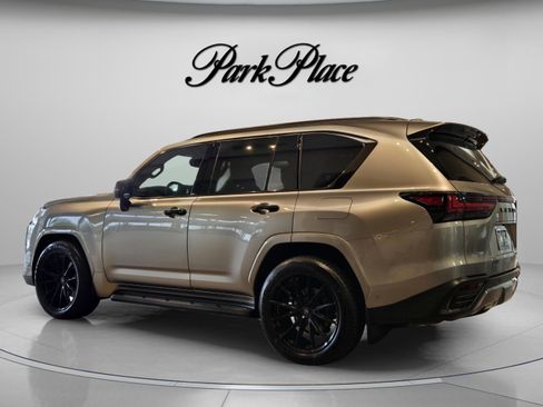 New 2026 Lexus LX 700h Luxury image 2