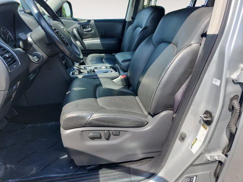 Used 2022 Nissan Armada SV AWD/4WD image 9