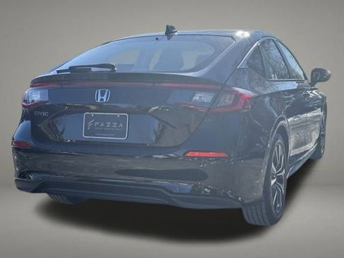 Used 2024 Honda Civic EX-L image 5
