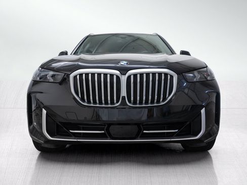 Used 2024 BMW X5 xDrive40i AWD/4WD image 2