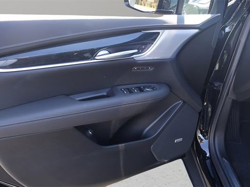 New 2026 Cadillac XT5 Premium Luxury w/ Driver Assist Package image 10