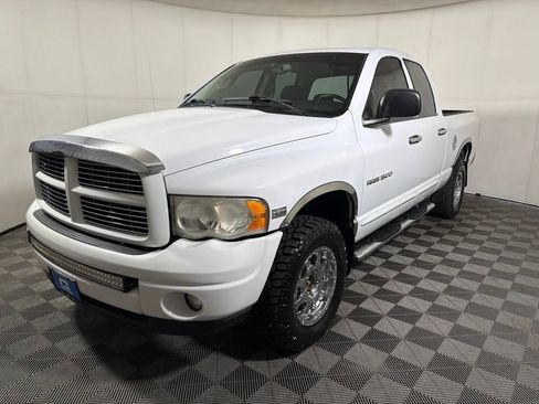 Used 2005 Dodge Ram 1500 Truck SLT w/ Sport Appearance Group AWD/4WD image 4