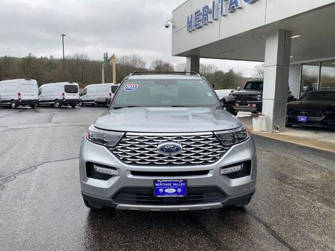 Certified 2023 Ford Explorer Platinum w/ Technology Package image 2