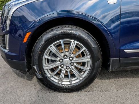 Used 2017 Cadillac XT5 Luxury w/ Driver Awareness Package image 26