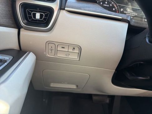 Certified 2023 Kia Sorento X-Line EX AWD/4WD image 13