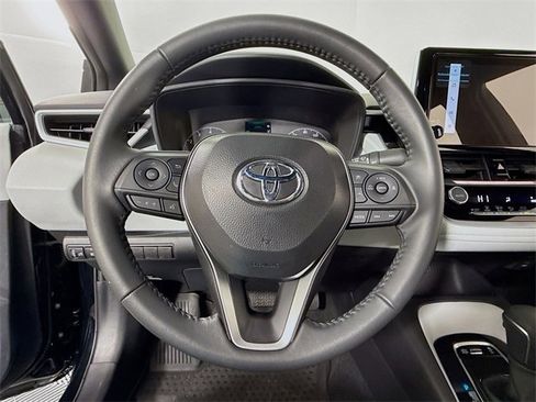 Certified 2025 Toyota Corolla SE image 11