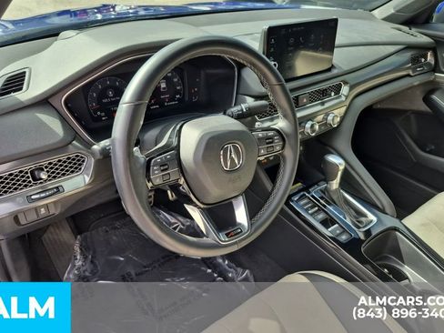 Used 2023 Acura Integra A-Spec image 16