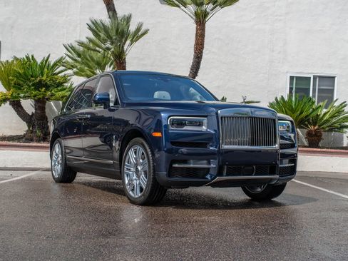 Used 2019 Rolls-Royce Cullinan image 19