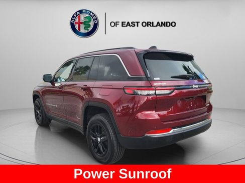 Used 2025 Jeep Grand Cherokee Laredo X w/ Luxury Tech Group I image 6