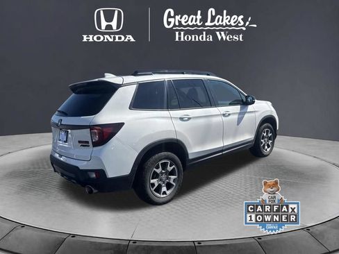 Used 2023 Honda Passport TrailSport image 9