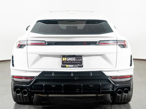 Used 2023 Lamborghini Urus S image 11