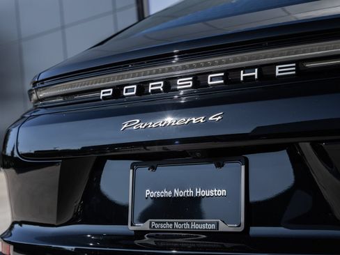 Certified 2026 Porsche Panamera 4 AWD/4WD image 14