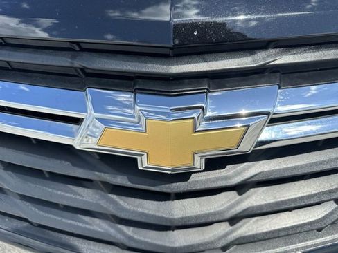 Used 2024 Chevrolet Equinox LS image 10