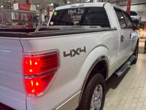 Used 2013 Ford F150 XLT w/ Mid Equipment Group image 6