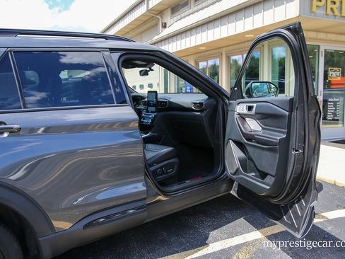 Used 2020 Ford Explorer ST w/ ST Street Pack AWD/4WD image 14