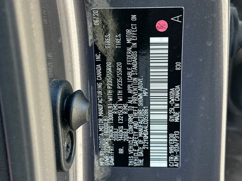 Certified 2020 Lexus RX 450h F Sport w/ Cold Weather Package (CT) AWD/4WD image 31