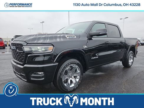 New 2026 RAM 1500 4x4 Crew Cab image 4